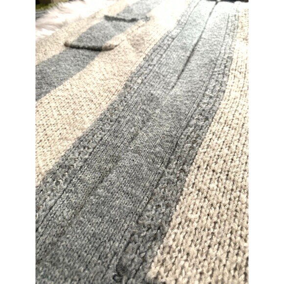 The Great.  Cardigan sweater - Picture 8 of 10